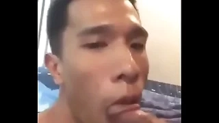 Cái Miệng xinh xinh BJ cặc Chồng